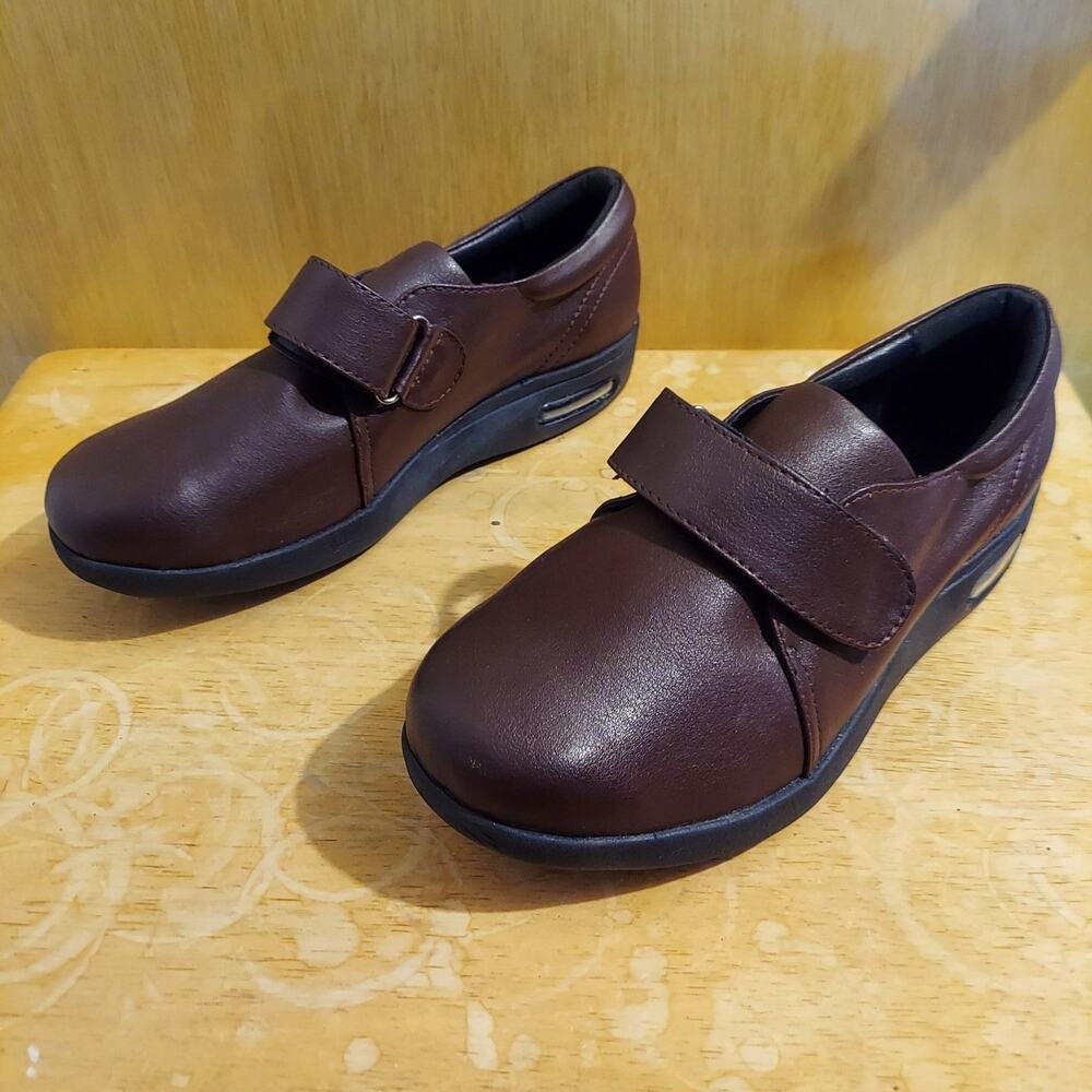 Youyun Men's US 8 EUR 41 Brown Comfort Walking Shoes NWOT